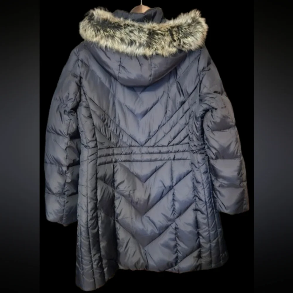 *NWOT London Fog TOWER Faux-Fur Hood Down-Fill Coat - Picture 2 of 5